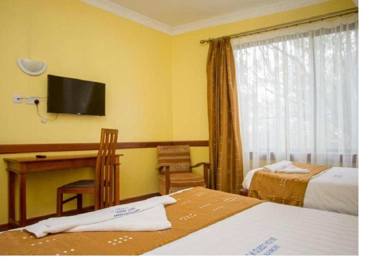 Ack Guest House Найроби Екстериор снимка